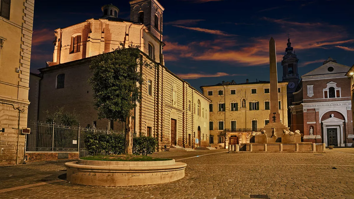 Jesi, Piazza Federico II.