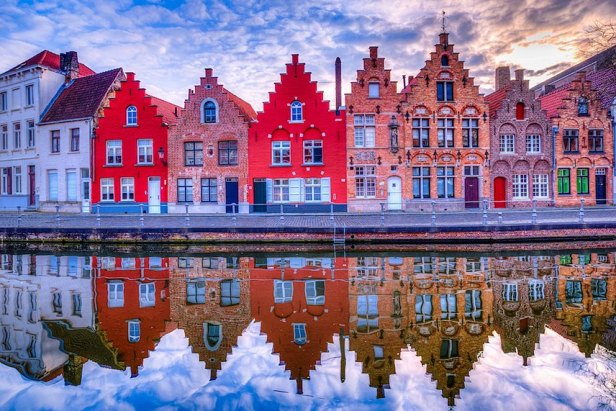 Le Fiandre,  in moto tra le antiche città del Belgio