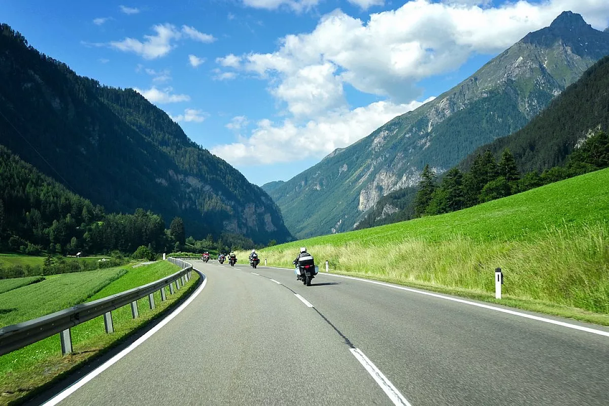 Compagni di viaggi in moto: come organizzare un viaggio in compagnia