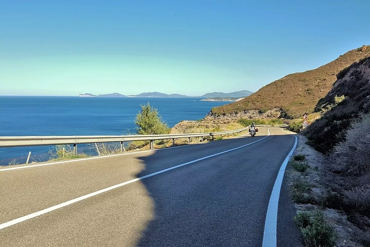 Alghero-Bosa in moto