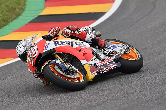 MotoGP 2017, vittoria e testa della classifica al Sachsenring per Marc Marquez