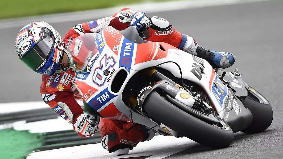 MotoGP 2017, a Silverstone nuova vittoria per Andrea Dovizioso