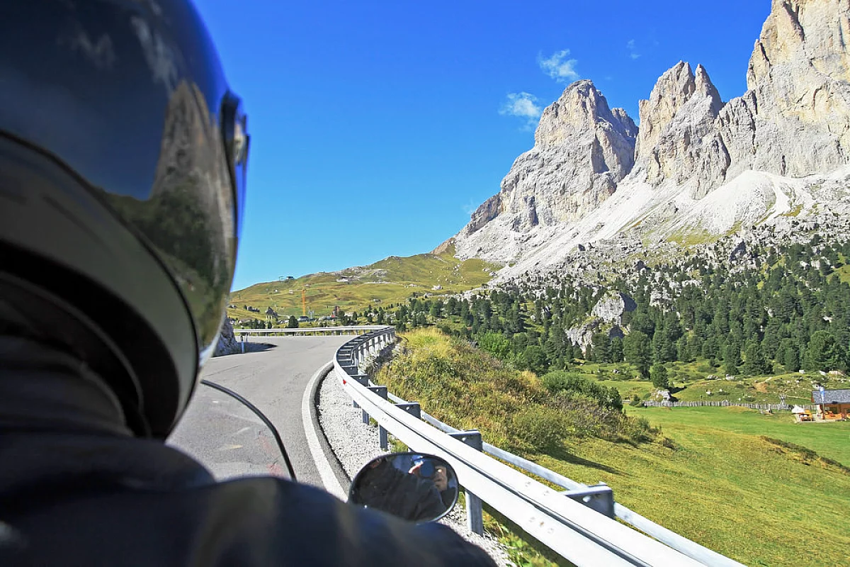 Passi delle Dolomiti da fare in moto