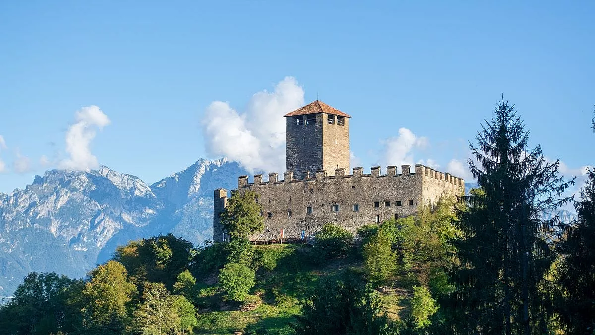 Castello di Zumelle, Valbelluna. SH: 2206278209