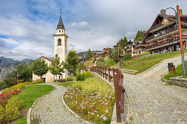 5 borghi più alti d'Italia, Chamois