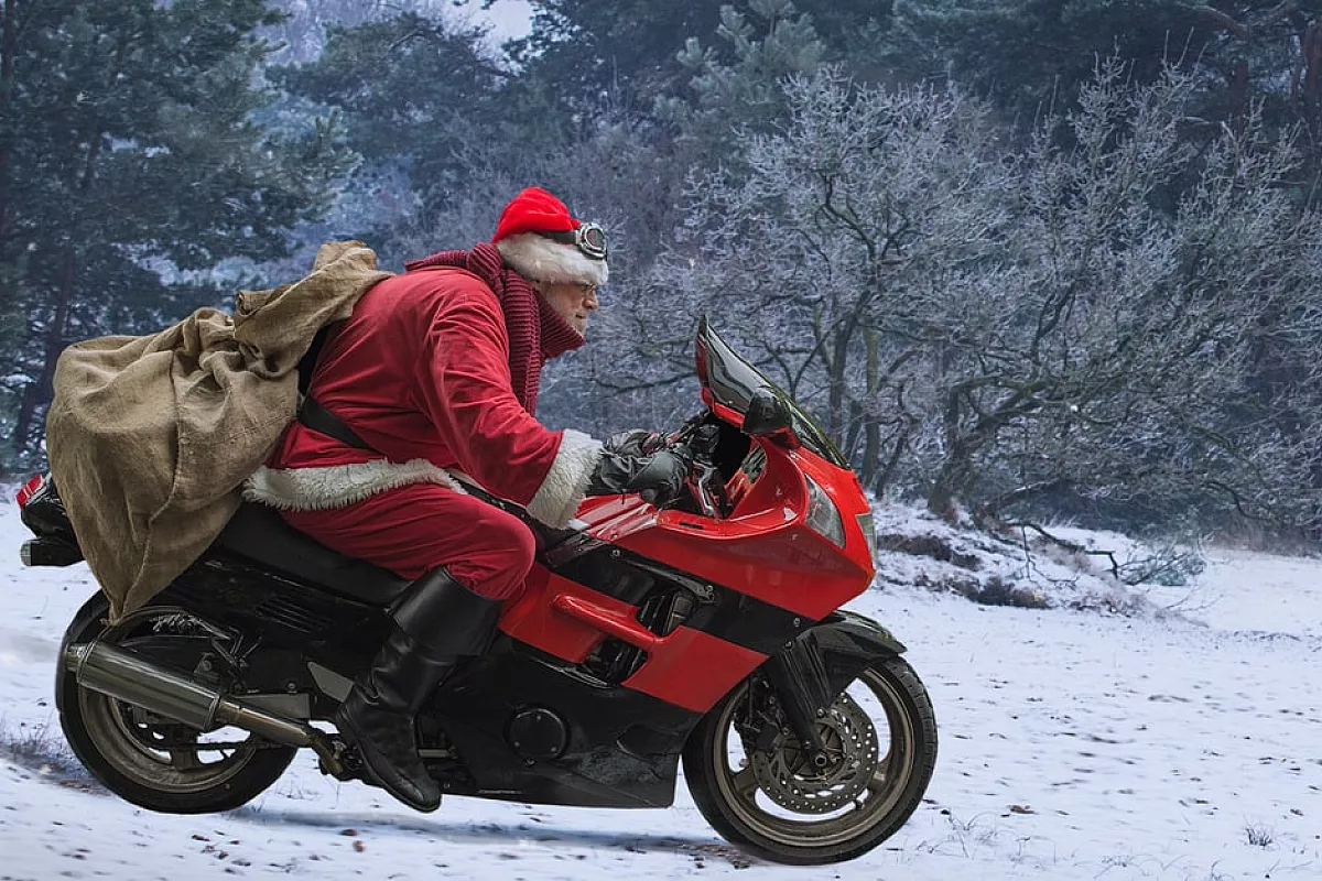 Babbo Natale in moto