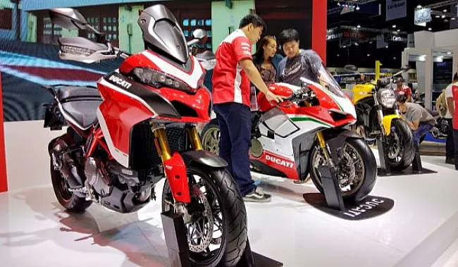 Moto Ducati v4 Multistrada