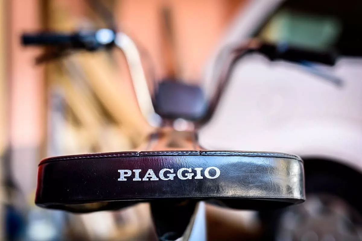 Piaggio Ciao, il mito anni 70 rivive elettrico come e-bike - Vaielettrico