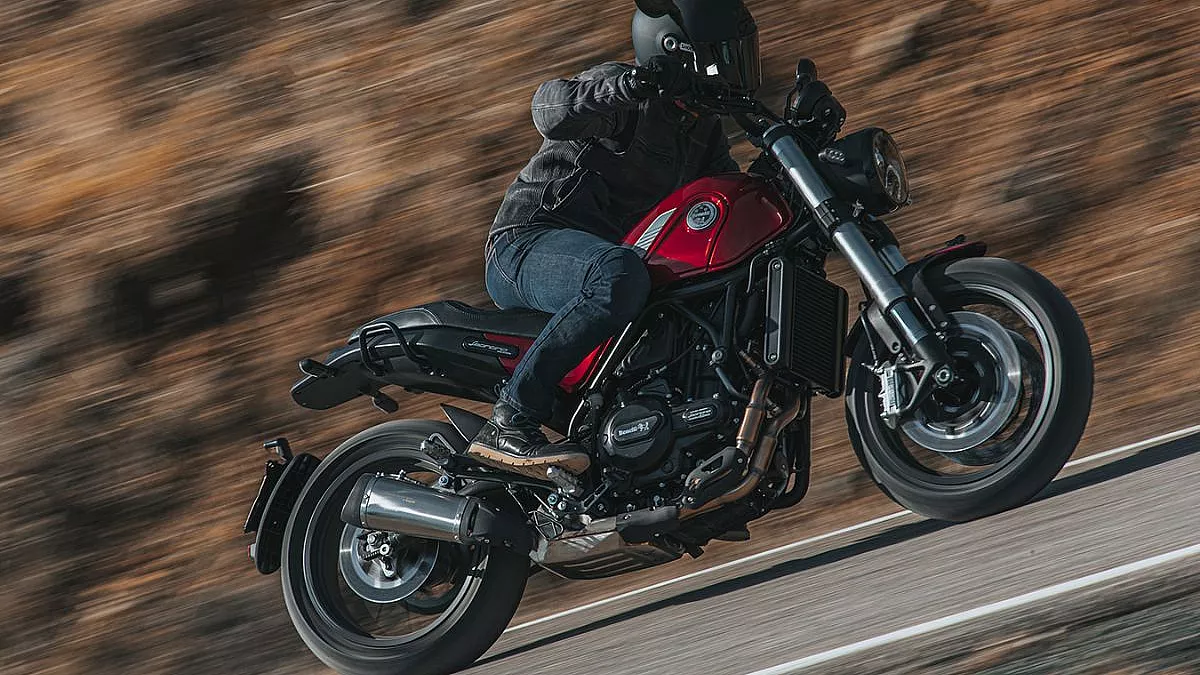 Benelli Leoncino 500