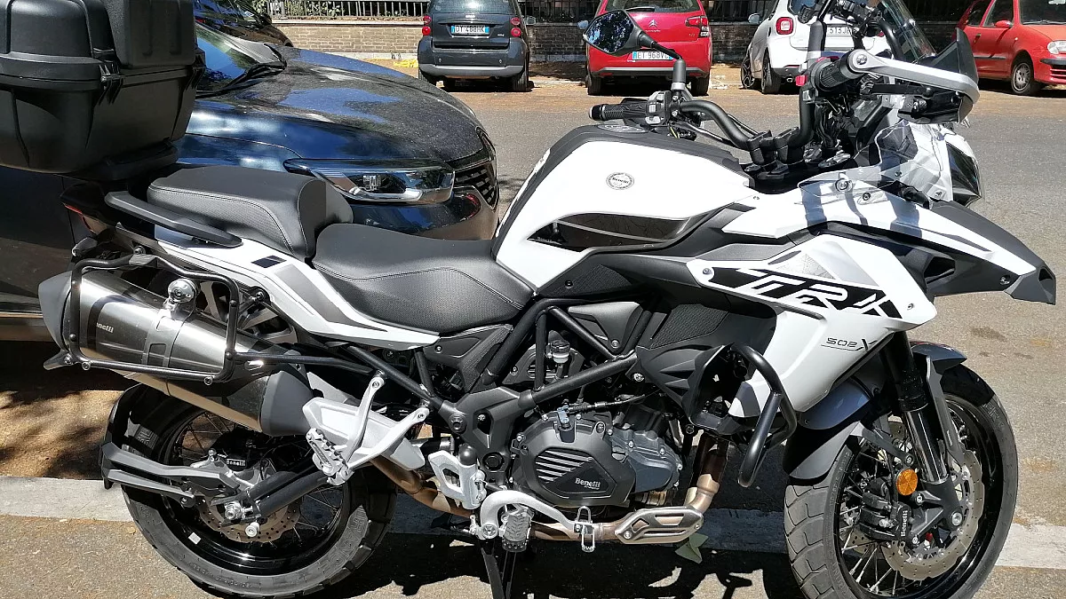 Benelli TRK 502X