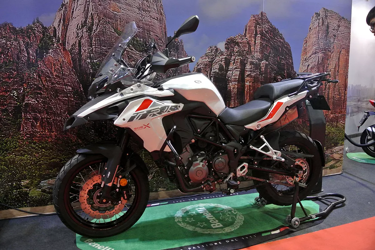 Benelli TRK 502X