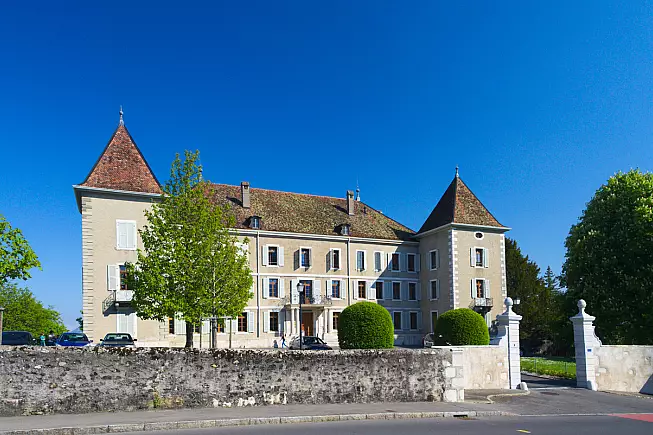 Il Castello di Dardagny nel Canton Ginevra
