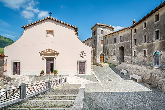 La Chiesa di Santa Vittoria Vergine e Martire, ad Anticoli Corrado. 