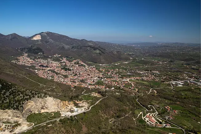 Montella (Avellino, Irpinia) dall'alto