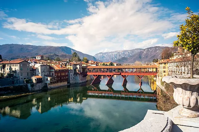 Ponte degli Alpini, o Ponte Vecchio, di Bassano del Grappa
