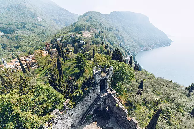 Vista dal Castello di Vezio. 
