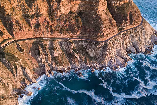 Chapmans Peak Drive, vista della costa, Cape Town, Sud Africa. Alex Marais, Shutterstock