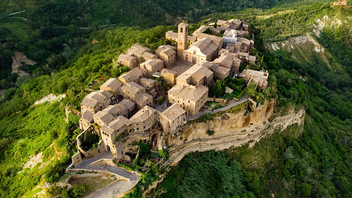 Civita di Bagnoregio, vista dall'alto