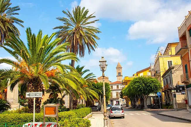 Le vie del borgo di Gioiosa Marea. 