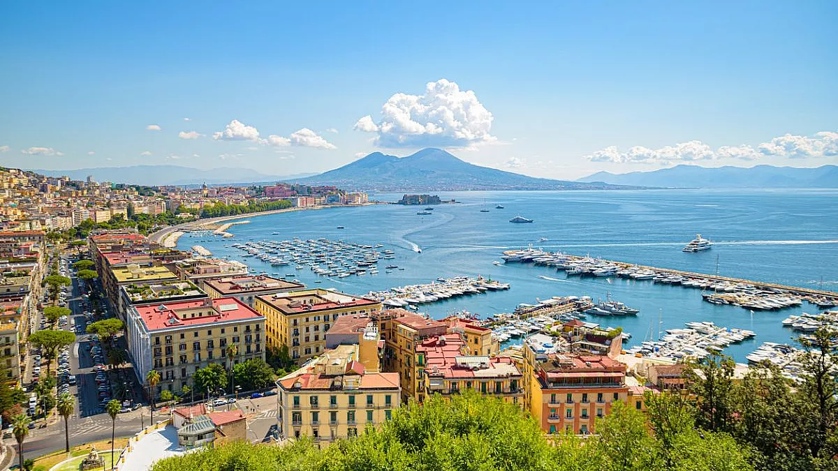 Golfo di Napoli e vista sul Vesuvio, Napoli