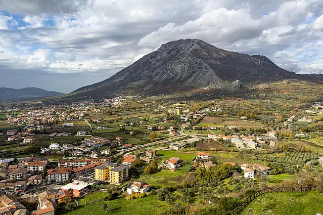Monte Taburno, vista da Montesarchio, Campania