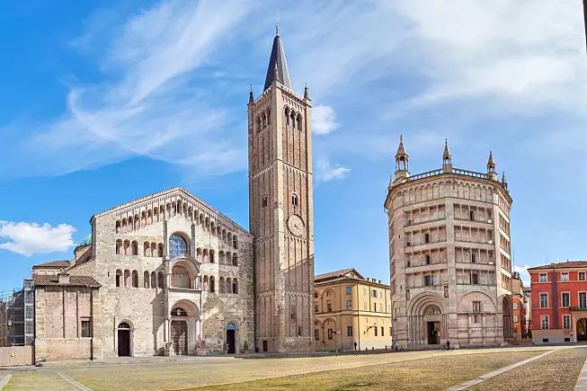 Parma, Piazza Duomo