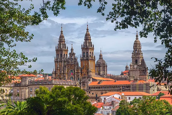 Santiago de Compostela, approdo del celebre Cammino