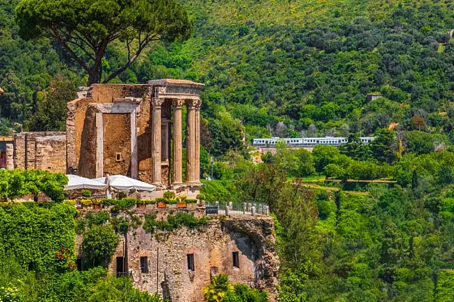 Le architetture classiche di Tivoli avrebbero funto da ispirazione per i progetti delle Ville Palladiane