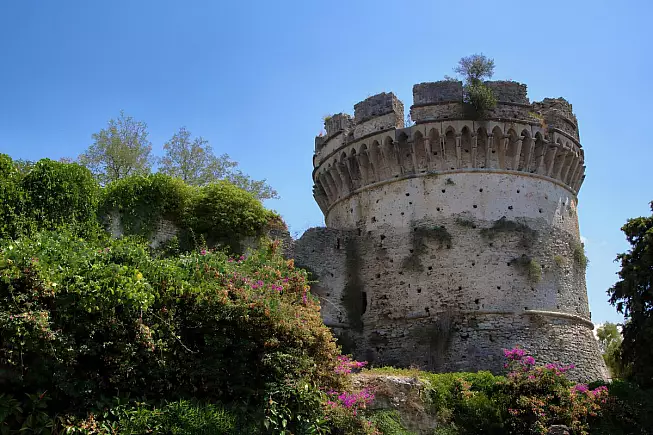 Belvedere Marittimo, punto di partenza dell'itinerario sul Passo dello Scalone