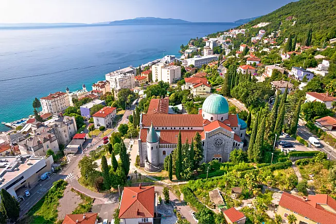 Chiesa dell'Annunciazione della Beata Vergine Maria, Opatija, Croazia