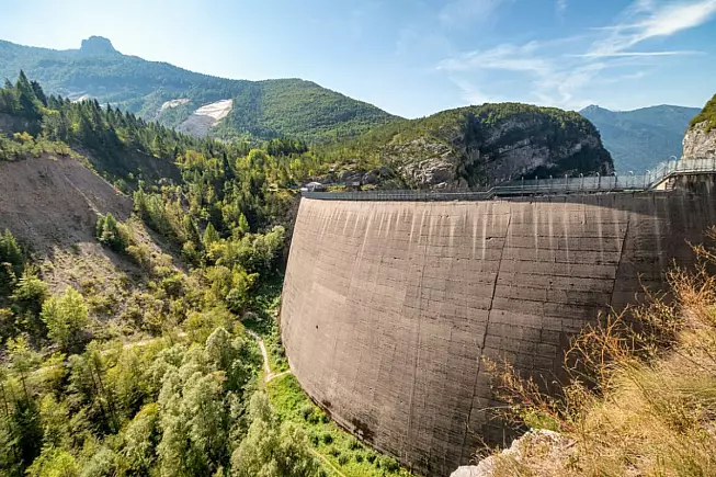 Diga del Vajont, Longarone