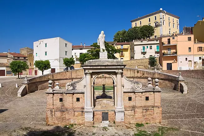 Fontana Cavallina. Genzano di Lucania, Basilicata. iStock,/milla1974