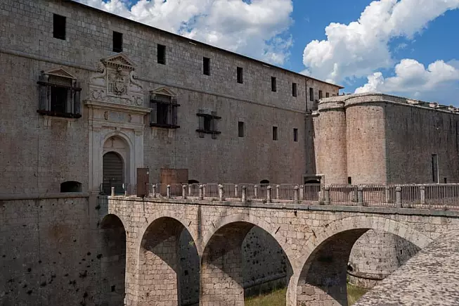 Forte Spagnolo, L'Aquila