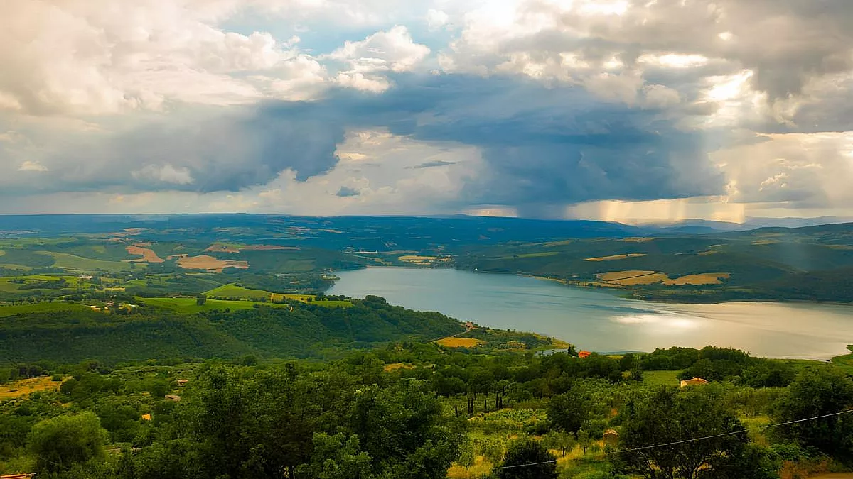 Lago di Corbara