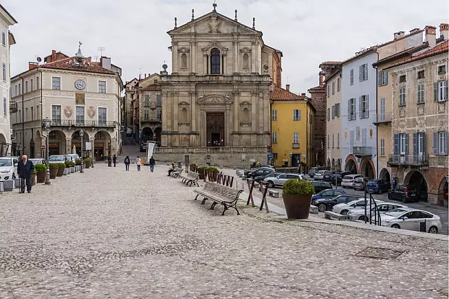 Mondovi, Chiesa della Missione a Piazza Maggiore. Piemonte, Italia
