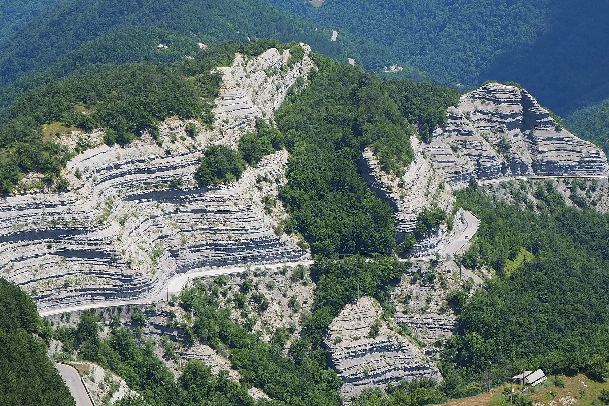 1134279053