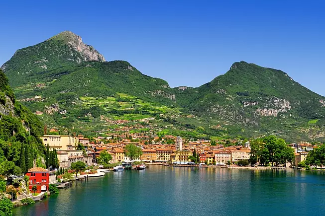 Riva del Garda, al Lago di Garda
