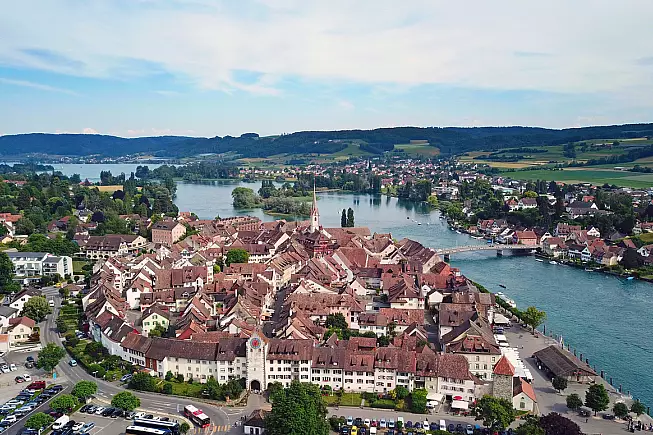 Vista aerea sulla cittadina medievale di Stein am Rhein. 