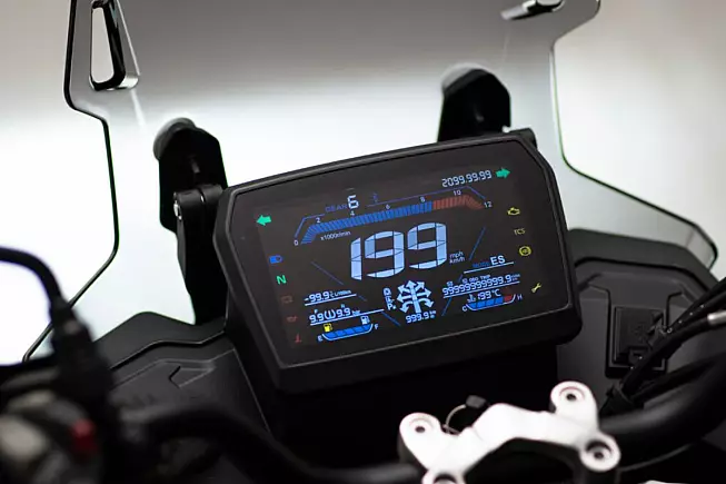 Voge Valico 525DSX strumentazione digitale LCD