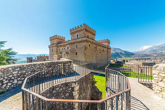 Il Castello Piccolomini, a Celano. 