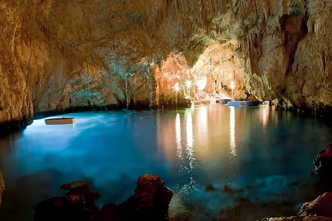 La Grotta dello Smeraldo, a Conca dei Marini. 
