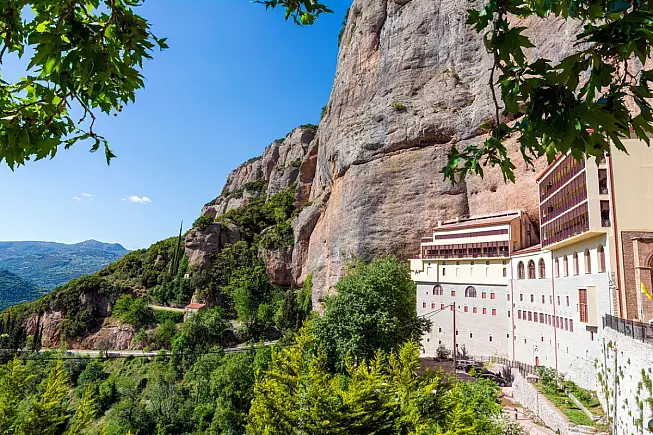 Holy Monastery Mega Spileon, o Sacro Monastero Mega Spilaio, Kalavryta. iStock-2163296953