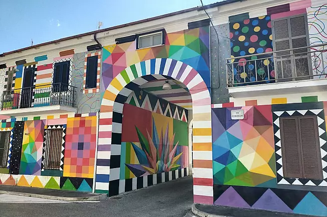 Murale di Aielli. Marica Massaro, Wikimedia