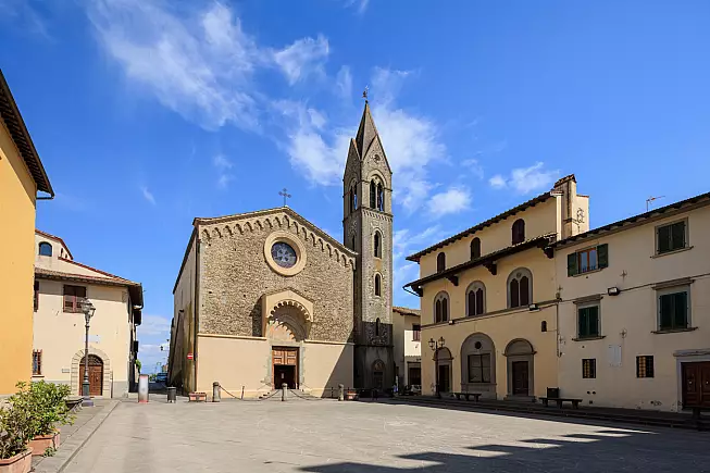 La chiesa dei Santi Jacopo e Filippo, nel centro di Scarperia. 