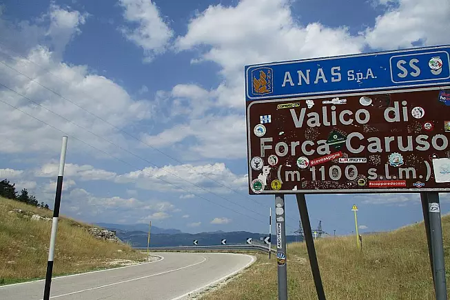 Valico di Forca Caruso. Foto di Marica Massaro, Wikimedia