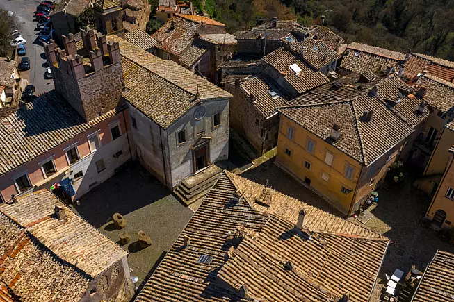 Chiesa del SS. Nome di Gesù, Calcata Vecchia, Lazio. Shutterstock_2280642911