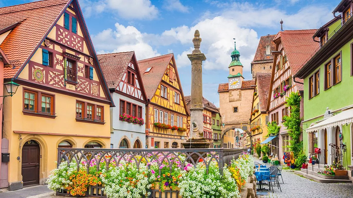 Rothenburg ob der Tauber. Franconia, Baviera, Germania. iStock-677595516