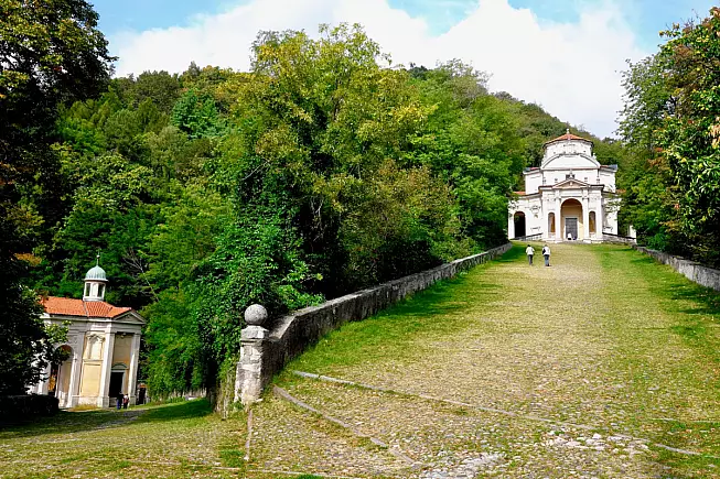Sacri Monti del Piemonte e della Lombardia. Shutterstock_780497053
