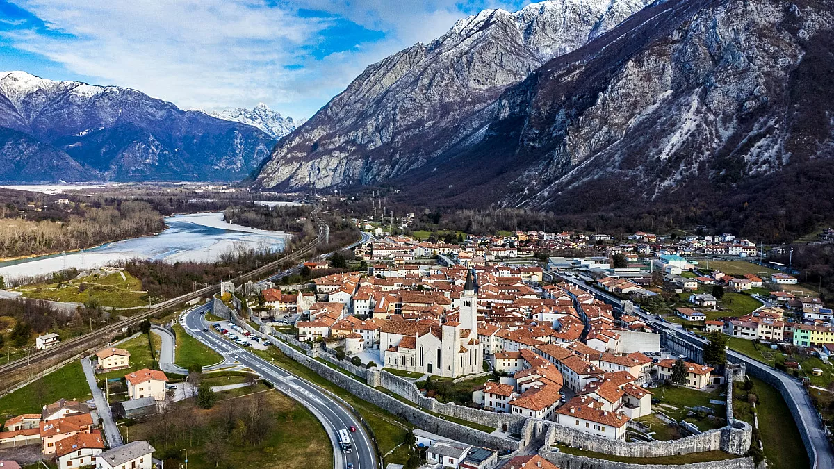 Venzone, Friuli-Venezia Giulia. Panorama. Shutterstock_2352293447