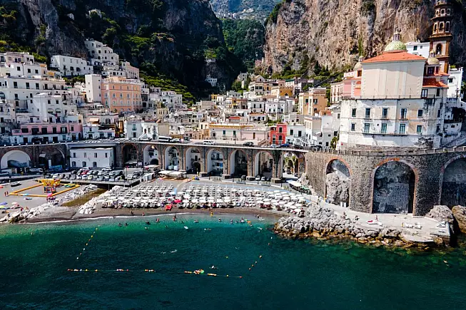 Atrani, spiaggia. 1633928151